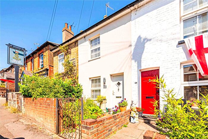 2 Bedroom Terraced House For Sale In Puller Road, Boxmoor, Hemel Hempstead, Hertfordshire, HP1
