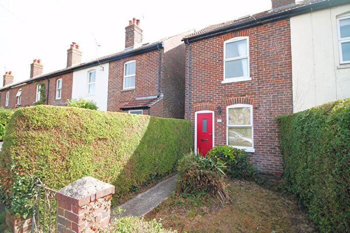 2 Bedroom Cottage To Rent In Thorney Road, Emsworth., PO10