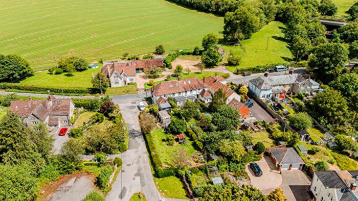 3 Bedroom End Of Terrace House For Sale In Holywell Cottages, Dorchester, DT2