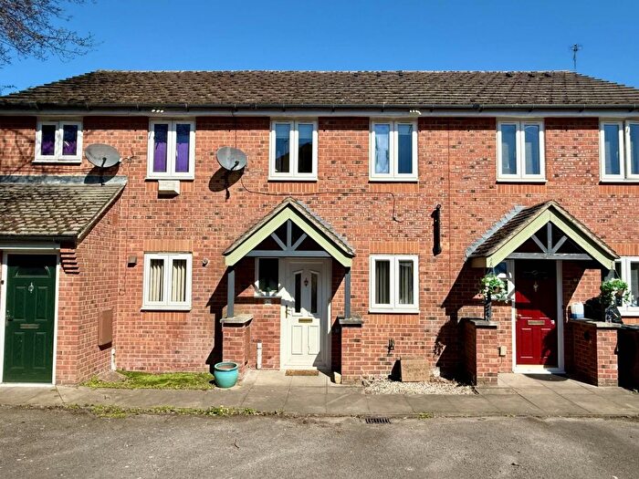 2 Bedroom Terraced House For Sale In Quantock View, Didcot, OX11
