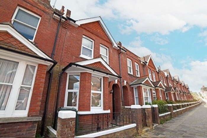 2 Bedroom Property To Rent In Greys Road, Eastbourne, BN20