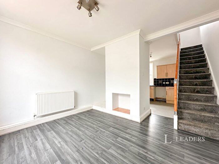 2 Bedroom Terraced House To Rent In Bedford Street, Gosport, Hampshire, PO12