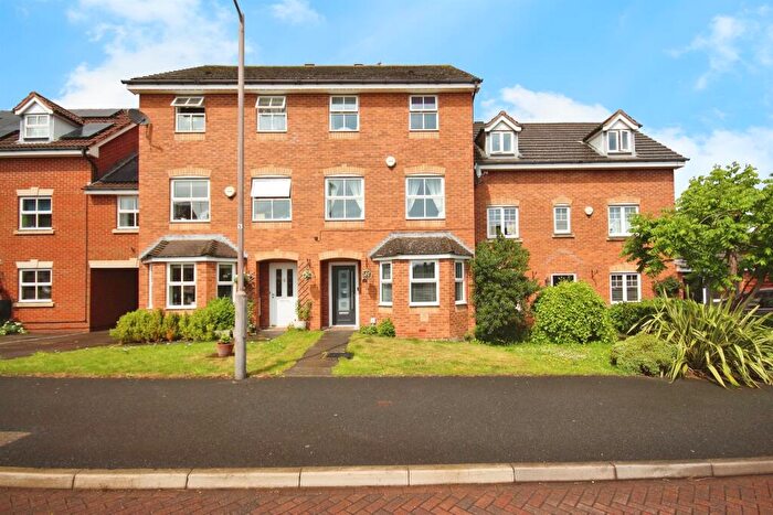 4 Bedroom Terraced House For Sale In Narrow Hall Meadow, Warwick, CV34