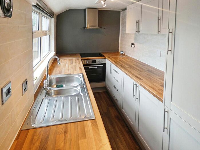 3 Bedroom End Of Terrace House To Rent In Vallance Street, Mansfield Woodhouse, NG19