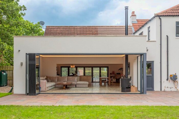 5 Bedroom Detached House For Sale In Sutton Road, Huby, York, YO61