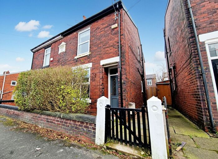3 Bedroom Semi-detached House To Rent In Leach Street, Prestwich, M25