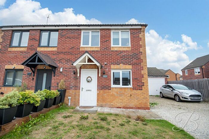 3 Bedroom Semi-Detached House For Sale In Primrose Way, Langwith Junction, Mansfield, NG20
