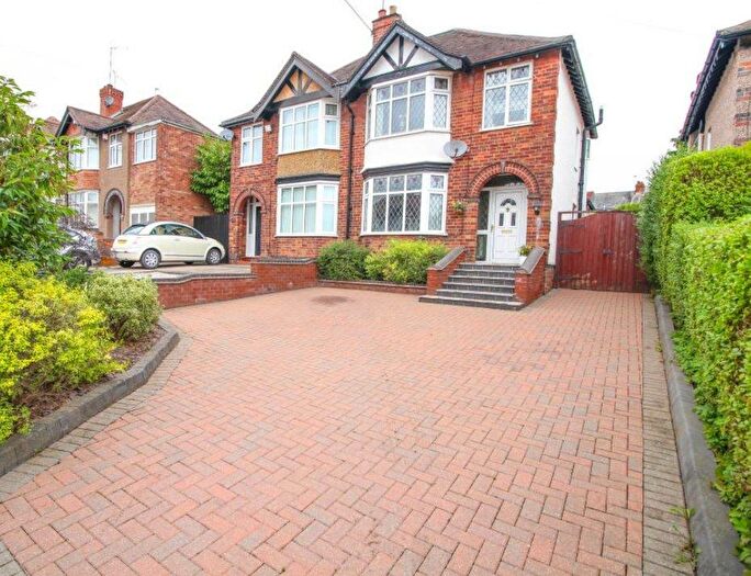 3 Bedroom Semi-Detached House To Rent In Tile Hill Lane, Coventry, CV4