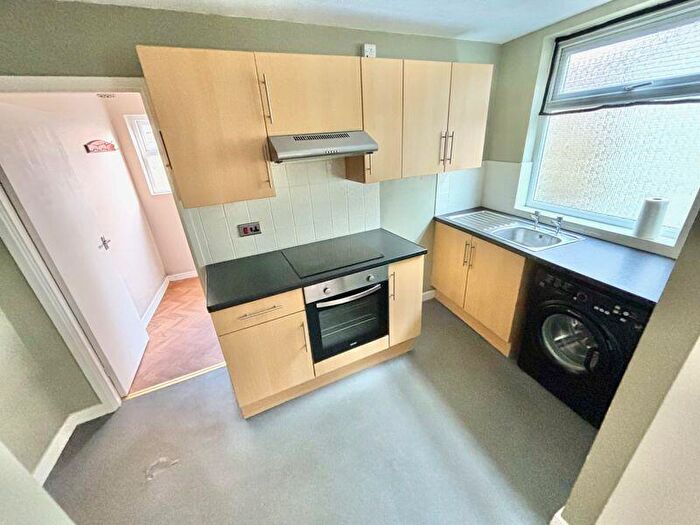 2 Bedroom End Of Terrace House To Rent In Beach Road, Gorleston, Great Yarmouth, NR31