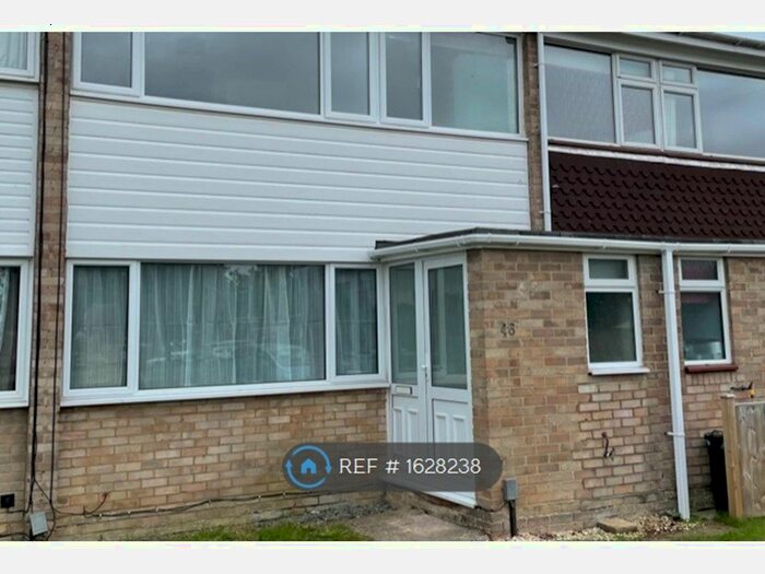 3 Bedroom Terraced House To Rent In Hanwood Close, Woodley, Reading, RG5