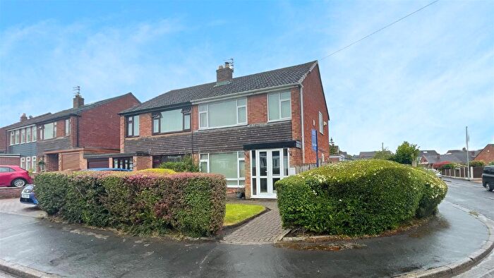 3 Bedroom Semi-Detached House For Sale In Witton Way, Rainford, WA11