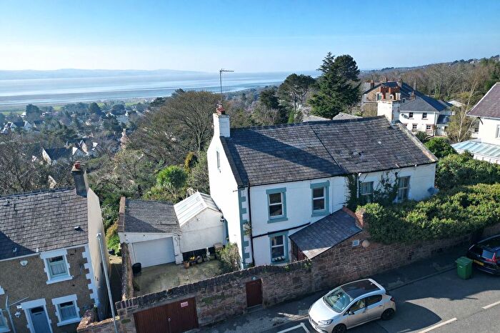 3 Bedroom Semi-Detached House For Sale In The Mount, Heswall, CH60