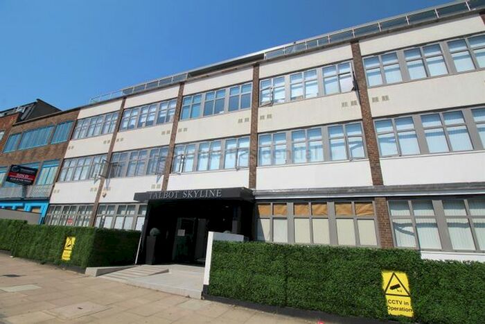 Studio To Rent In Imperial Drive, Harrow HA2