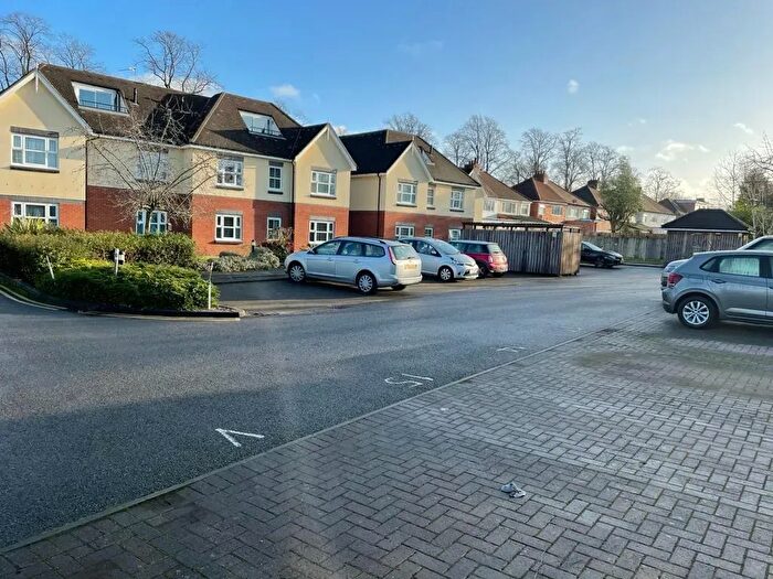 1 Bedroom Flat To Rent In Robin Hood Lane, Hall Green, B28