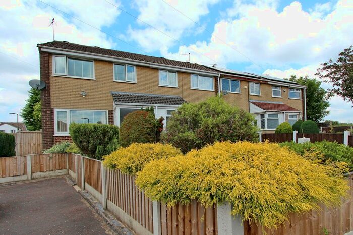 3 Bedroom Terraced House To Rent In Marston Close, Whitefield, M45