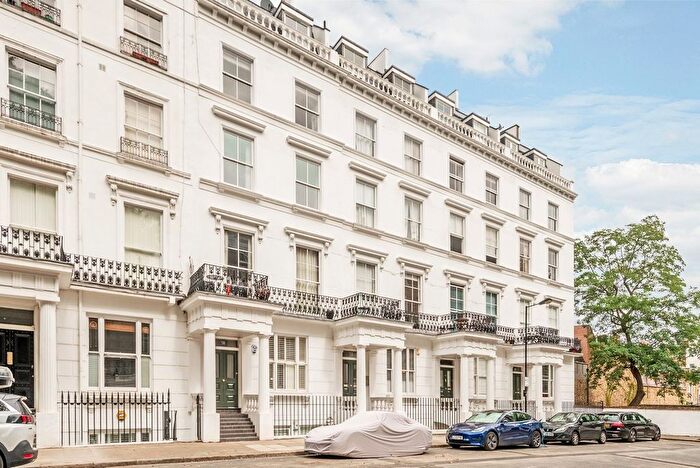 2 Bedroom Flat For Sale In Craven Hill Gardens, Bayswater, London, W2