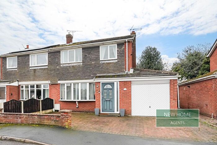 3 Bedroom Semi-Detached House For Sale In Chapel Close Finningley, Doncaster, DN9