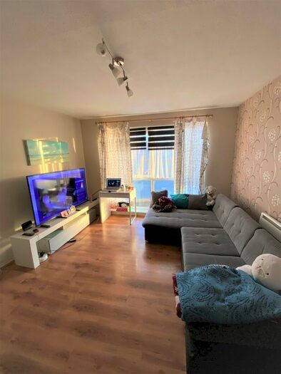 2 Bedroom Flat To Rent In Whitley Wood Road, Reading RG2