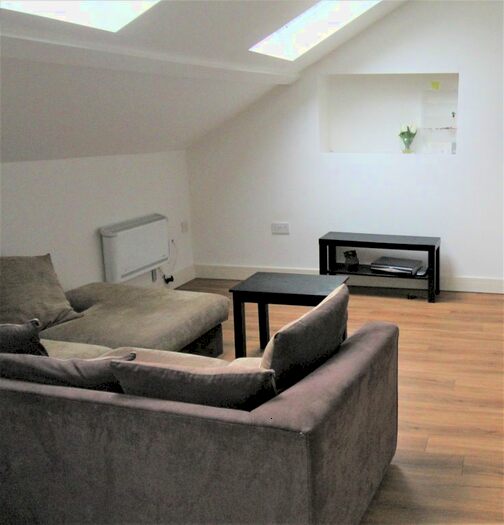 1 Bedroom Flat To Rent In Windsor Road, Penarth, CF64