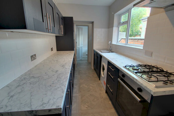 4 Bedroom Terraced House To Rent In Warwick Street, Leicester, LE3
