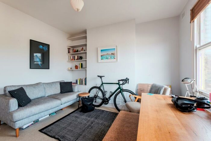 1 Bedroom Apartment To Rent In Ferntower Road London, N5