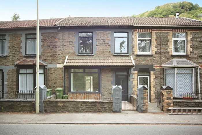 4 Bedroom Terraced House For Sale In Berw Road, Pontypridd, CF37