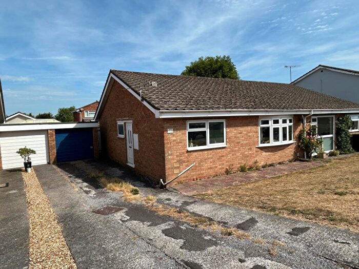 3 Bedroom Bungalow To Rent In Vereland Road, BS24