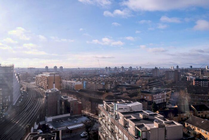 1 Bedroom Flat To Rent In Walworth Road, Elephant And Castle, London, SE1