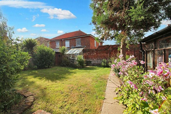 4 Bedroom Detached House For Sale In Red Lion Street, Aylsham, NR11