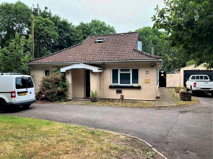 4 Bedroom Detached Bungalow For Sale In Portbury, Bristol, BS20