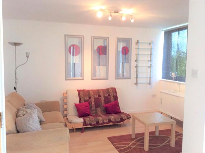 Studio To Rent In Conway Street, Liverpool, L5