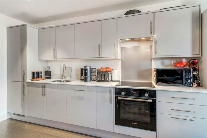 1 Bedroom Apartment For Sale In Regent Place, Sycamore Road, Amersham, Buckinghamshire, HP6