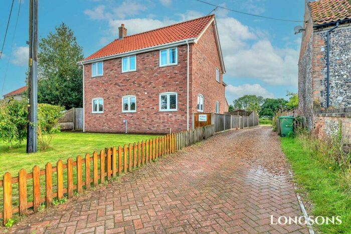 4 Bedroom Detached House For Sale In The Street, Gooderstone, PE33