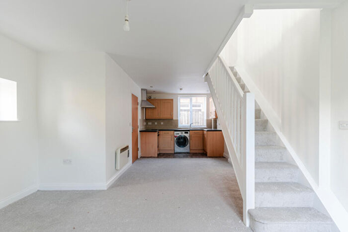 1 Bedroom Maisonette For Sale In Flat, Booth Court, BS7