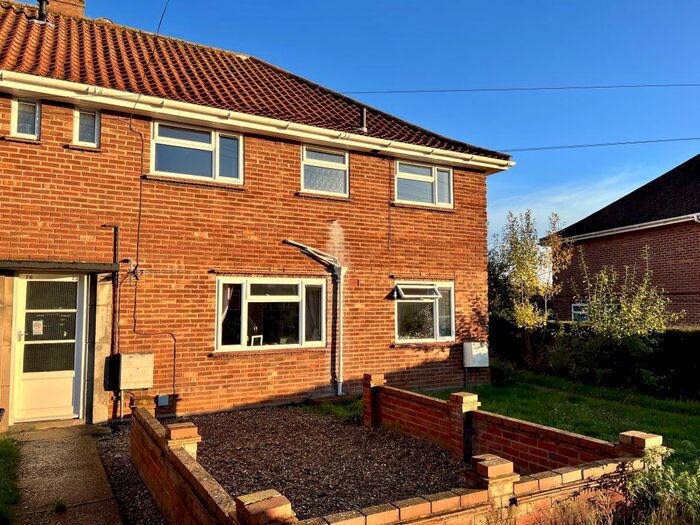 2 Bedroom Flat To Rent In Queensway, Wymondham, NR18