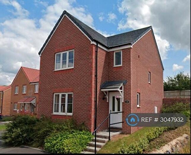 3 Bedroom Detached House To Rent In Lawrence Drive, Calne, SN11