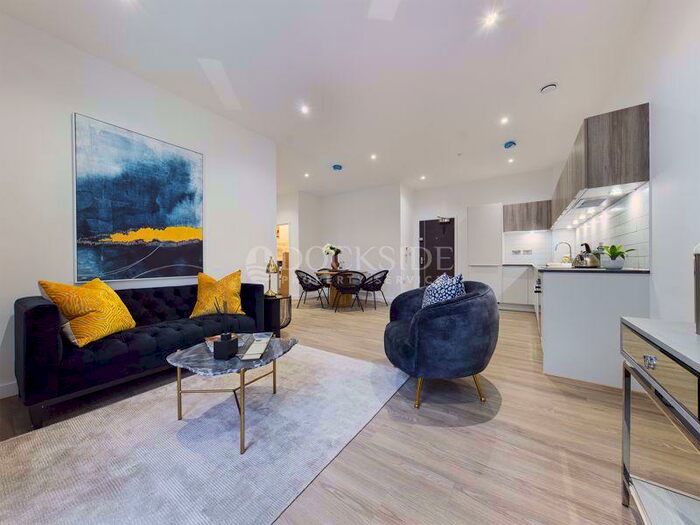 2 Bedroom Detached House To Rent In Chatham Maritime, Chatham, ME4