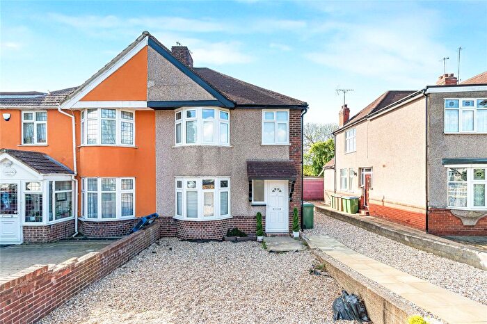 3 Bedroom Semi-Detached House For Sale In Welling Way, Welling, Kent, DA16
