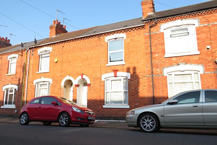 3 Bedroom Terraced House To Rent In Delapre Street, Northampton, NN4