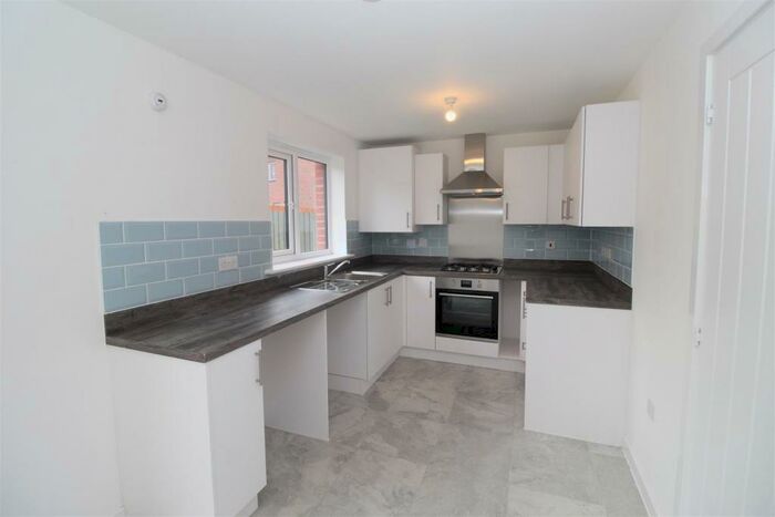 3 Bedroom House To Rent In Rhodfa Hughes, Old St Mellons, Cardiff, CF3