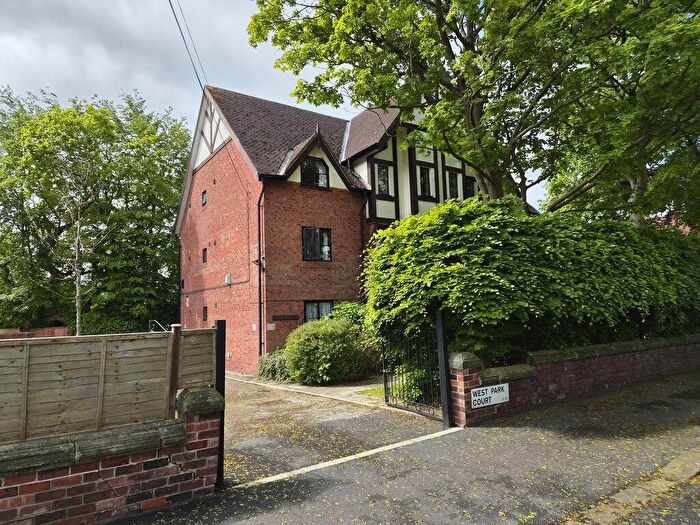 2 Bedroom Apartment For Sale In Arncliffe Road, Leeds, LS16