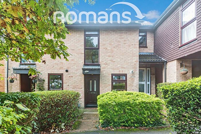 2 Bedroom Terraced House To Rent In Fleetham Gardens, Lower Earley, Reading, RG6