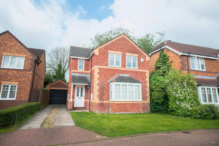 3 Bedroom Detached House To Rent In Marsh Drive, HU17