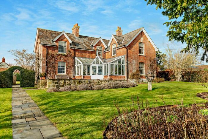 7 Bedroom Detached House For Sale In Lot -North End, Motcombe, Shaftesbury, Dorset, SP7