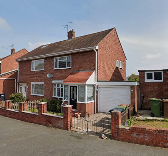 2 Bedroom Semi Detached House For Sale In Thistle Road, Sunderland, SR3