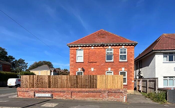 2 Bedroom Flat For Sale In Paisley Road, Southbourne, BH6
