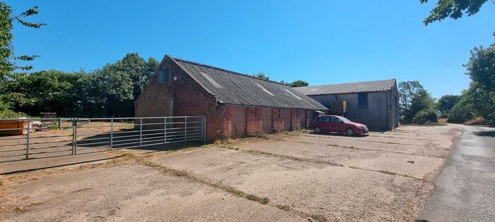 4 Bedroom Barn Conversion For Sale In Old Barn Road, Brumstead, Norwich, NR12