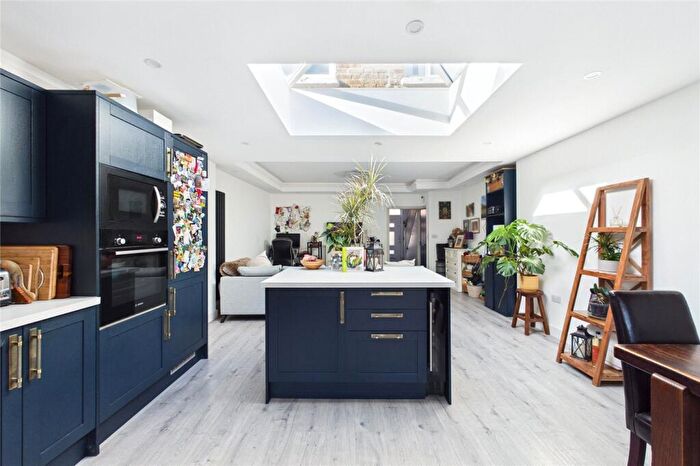 4 Bedroom Terraced House For Sale In Windsor Road, Thornton Heath, CR7