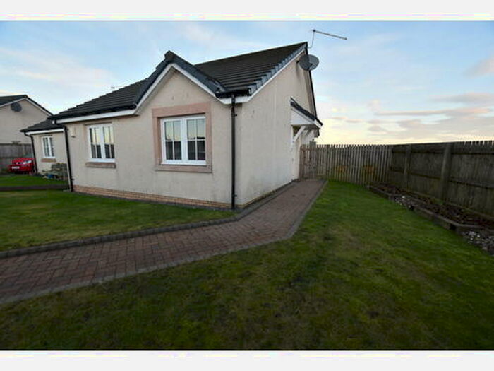 2 Bedroom Semi-Detached Bungalow To Rent In Gilmours Avenue, Blackford, PH4