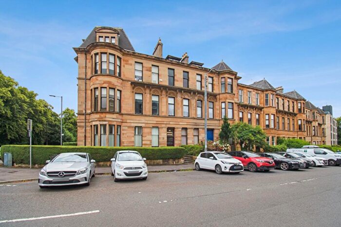 4 Bedroom Flat To Rent In Broomhill Avenue, Flat /, Broomhill, Glasgow, G11